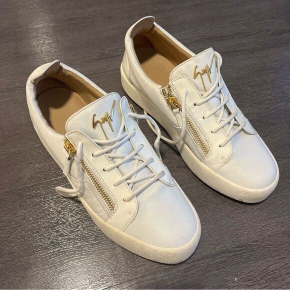 Giuseppe Zanotti Other - GIUSEPPE ZANOTTI White Gold Zipper Leather Lace Up Sneakers Mens sz. 43